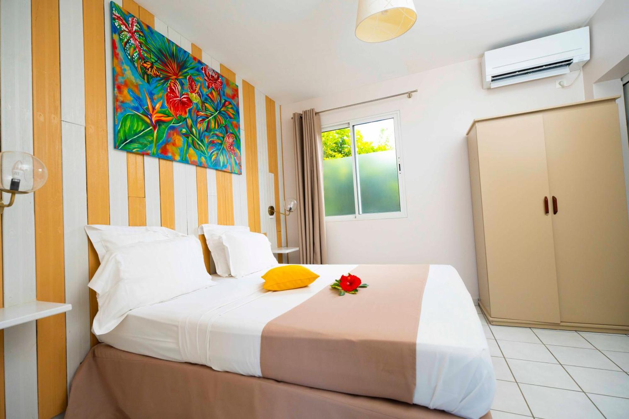 Hotel Village Pomme Cannelle 3 Etoiles Le Precheur Экстерьер фото